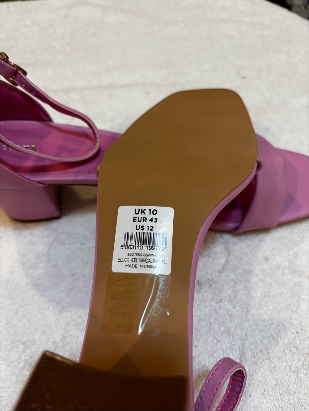 Brand New Heels By DREAM PAIRS - Size 12 - Heel Height 2.5 Inches - Bix 83 - Picture 7 of 7
